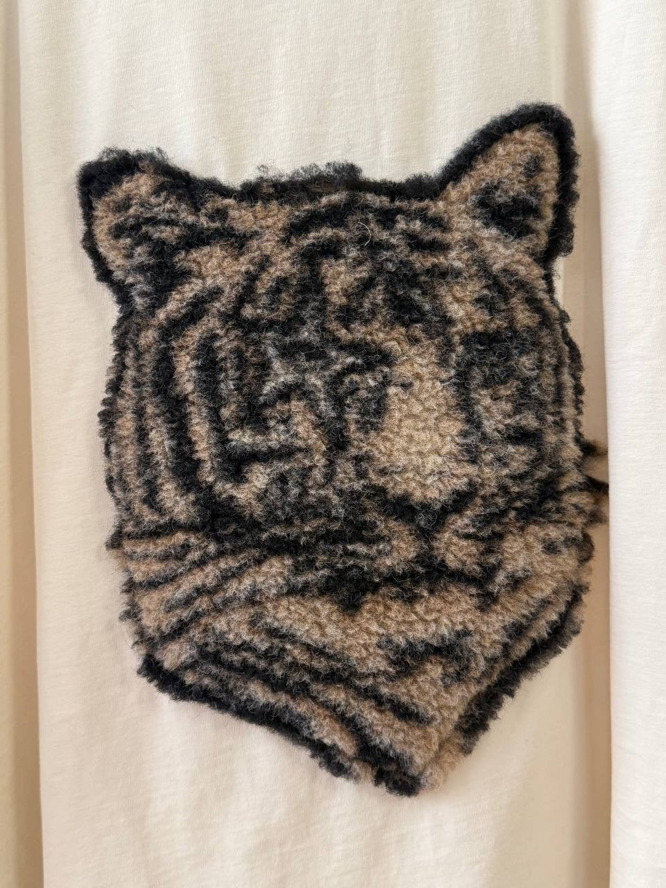 T-shirt Brand Unique