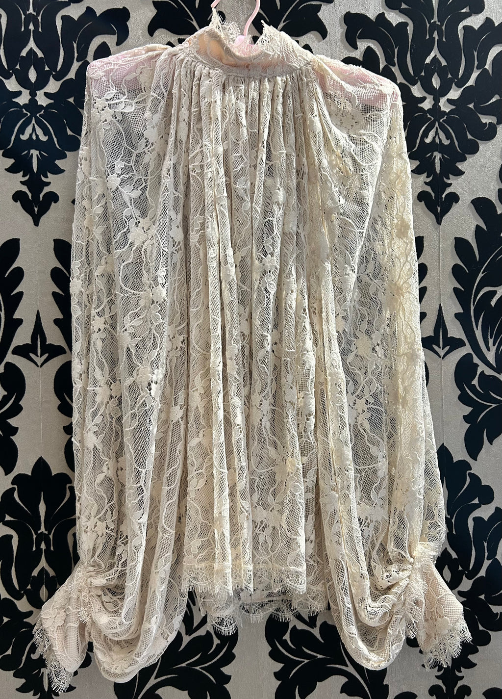 Blusa in pizzo Dahlo