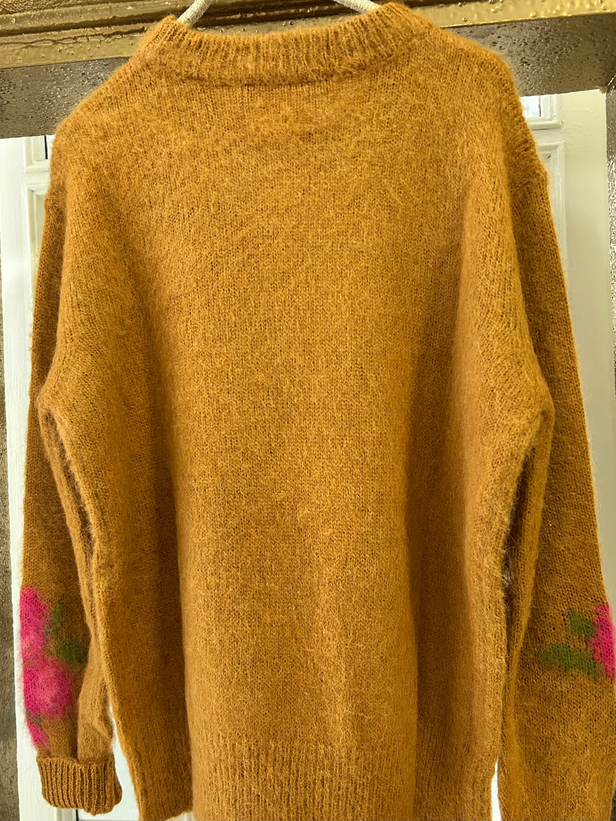 Floor pullover