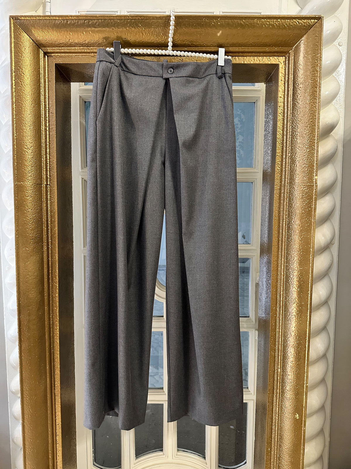 Pantalone eufonia