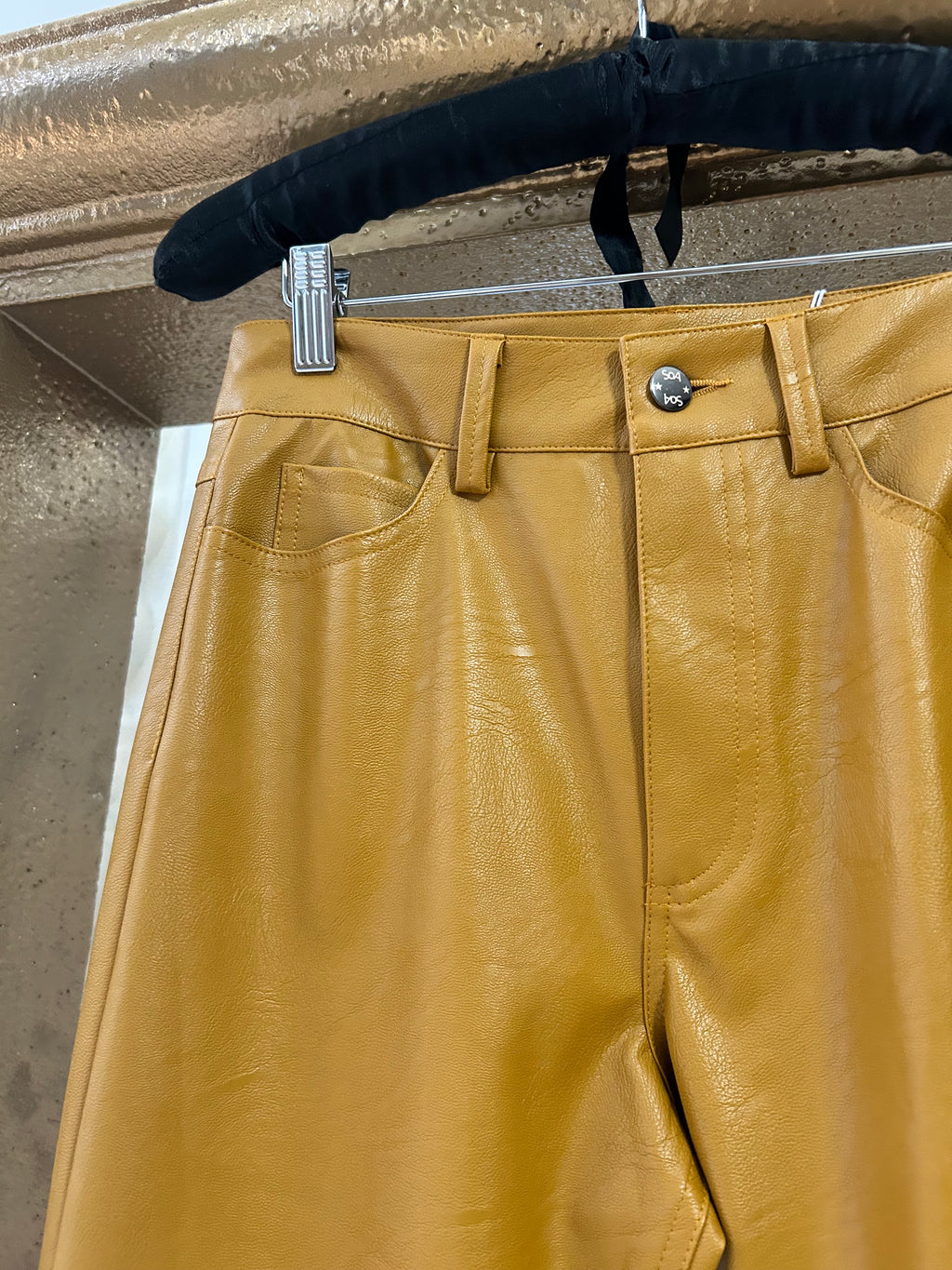 Pantalone ecopelle SoAllure